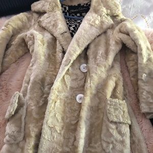 Vintage coat-Persian wool